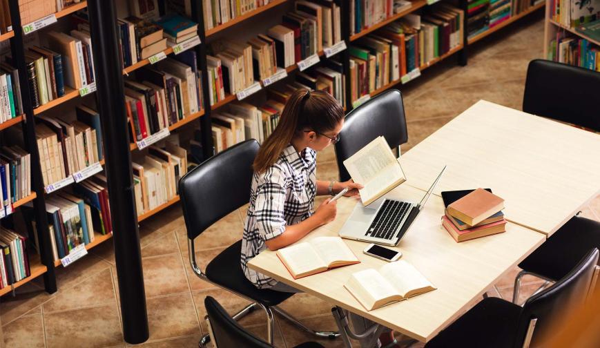 Student in library