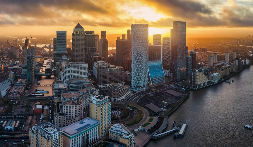 Are graduates from the top universities choosing finance and tech over the public sector?