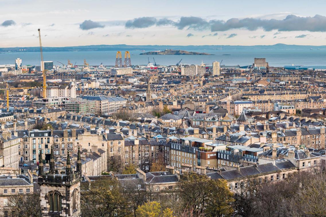 Edinburgh skyline