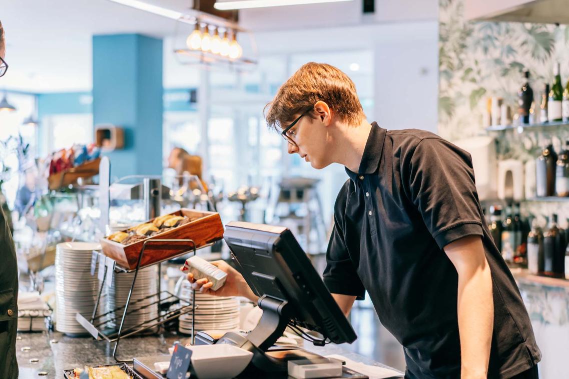 Teenager working till
