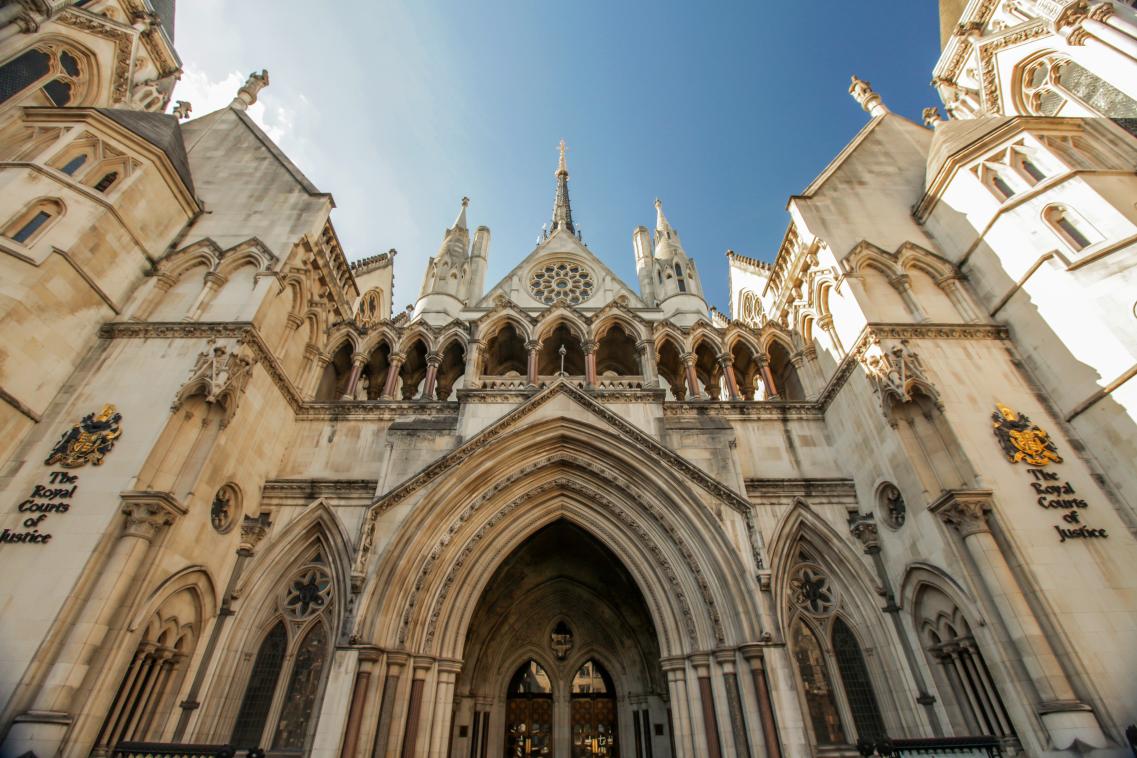Image of the Entrance to the Royal Court of Justice 