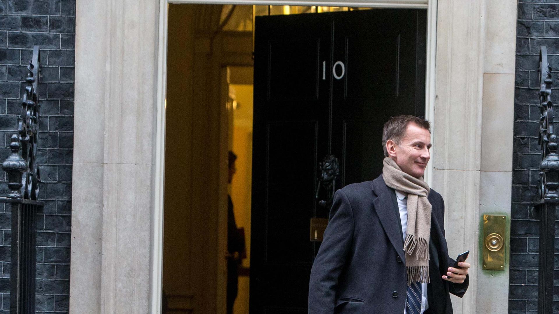Jeremy Hunt leaving Downing Street
