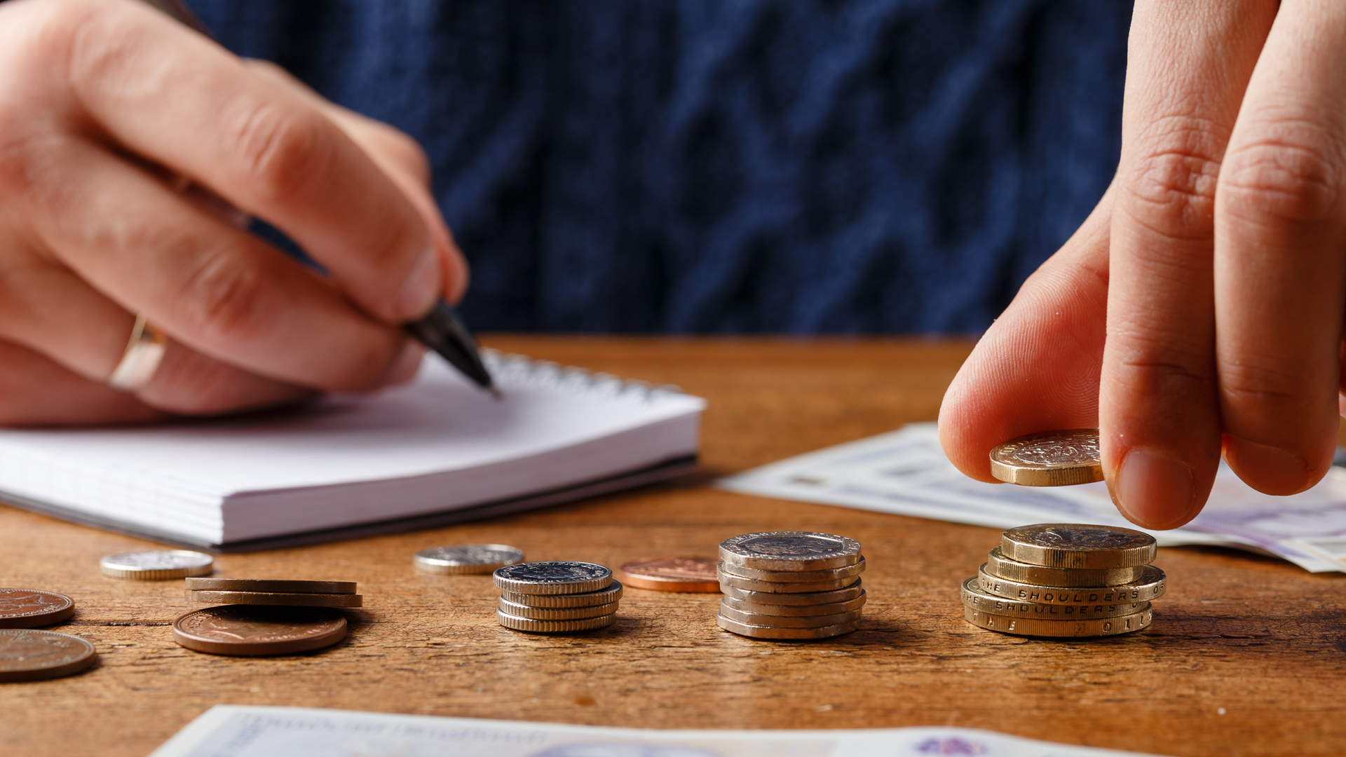 New trends in self-employment and top incomes