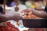 Exchanging bank notes in a marketplace