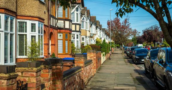 Buying a home in London in your twenties is difficult, but not impossible | Institute for Fiscal Studies