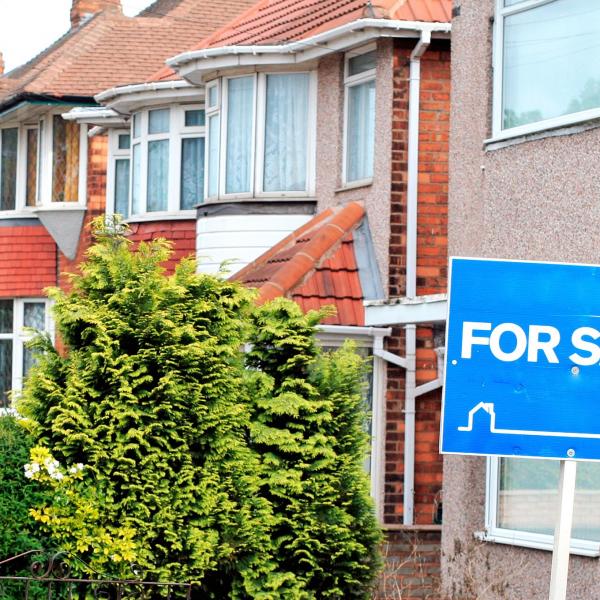House for sale sign