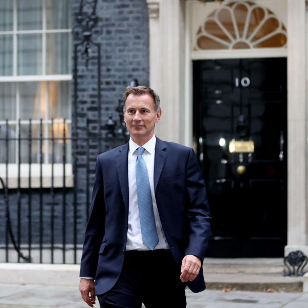 Jeremy Hunt outside 10 Downing Street