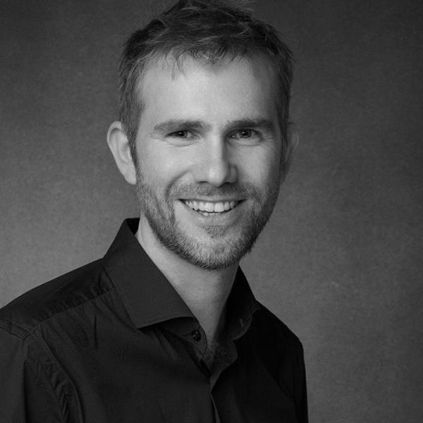 Tom Potoms headshot