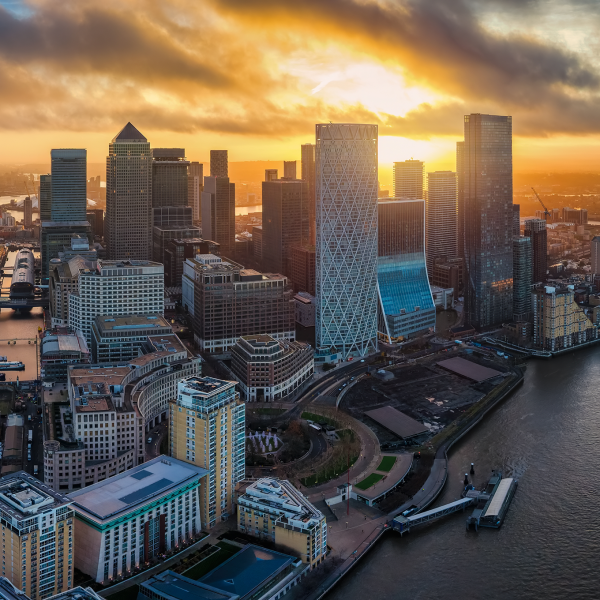 Are graduates from the top universities choosing finance and tech over the public sector?